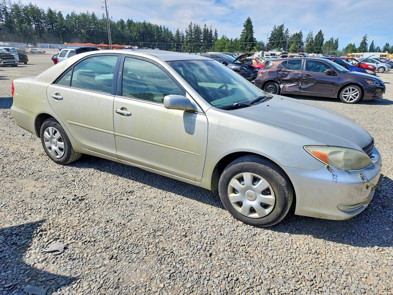2000 Toyota Camry Le Silver vin: 4T1BE32K13U238099