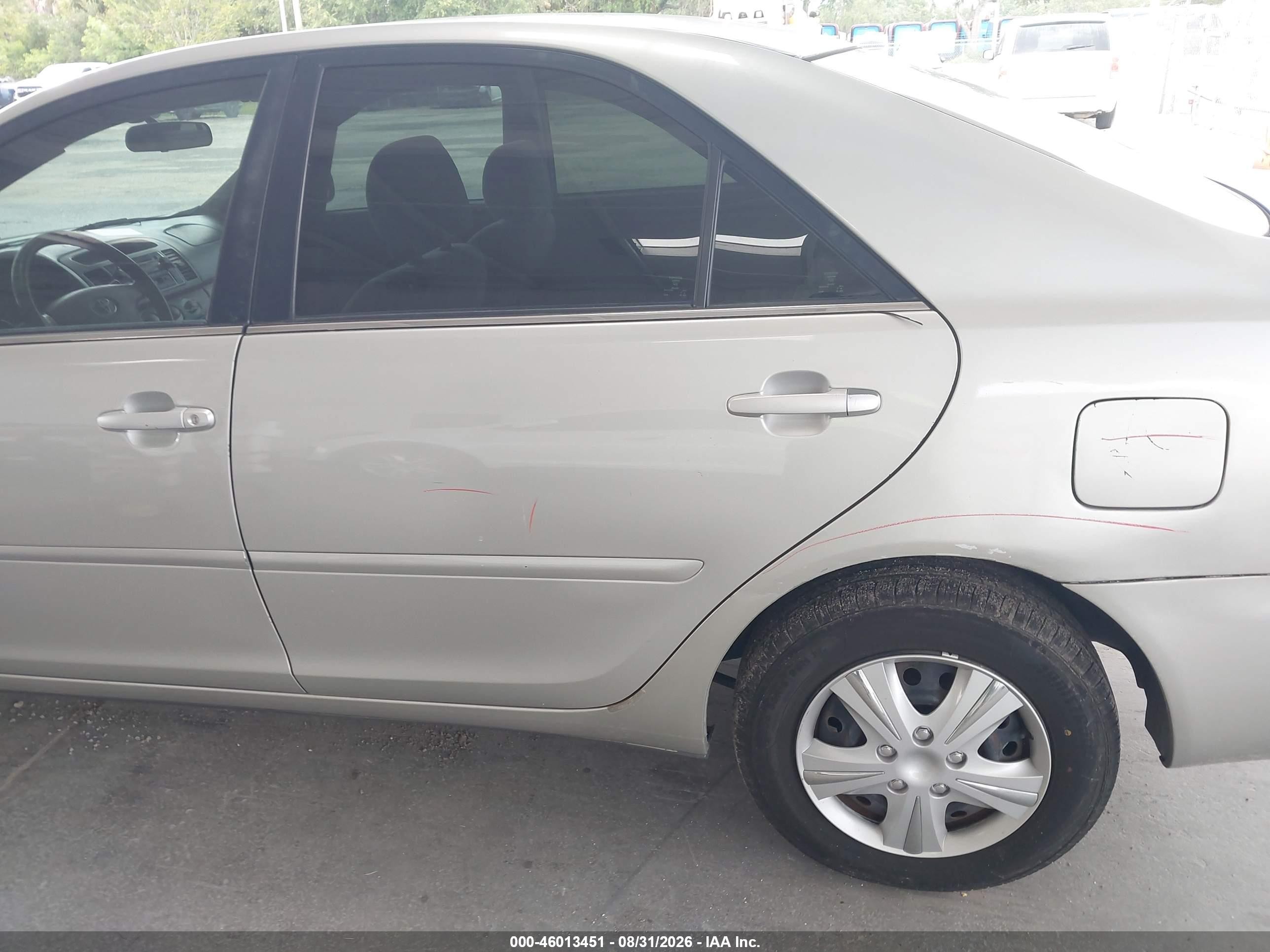 2003 Toyota Camry Le Серебряный vin: 4T1BE32K13U684625