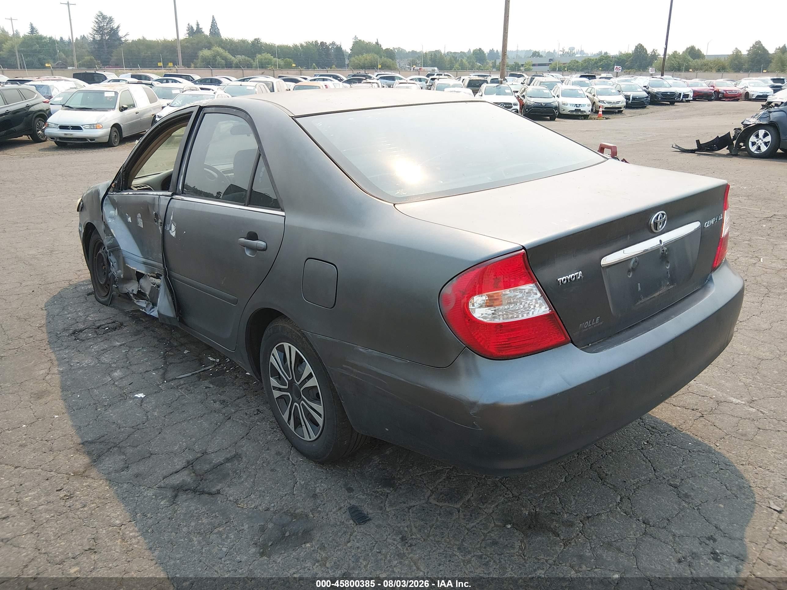 2003 Toyota Camry Le Gray vin: 4T1BE32K13U685581