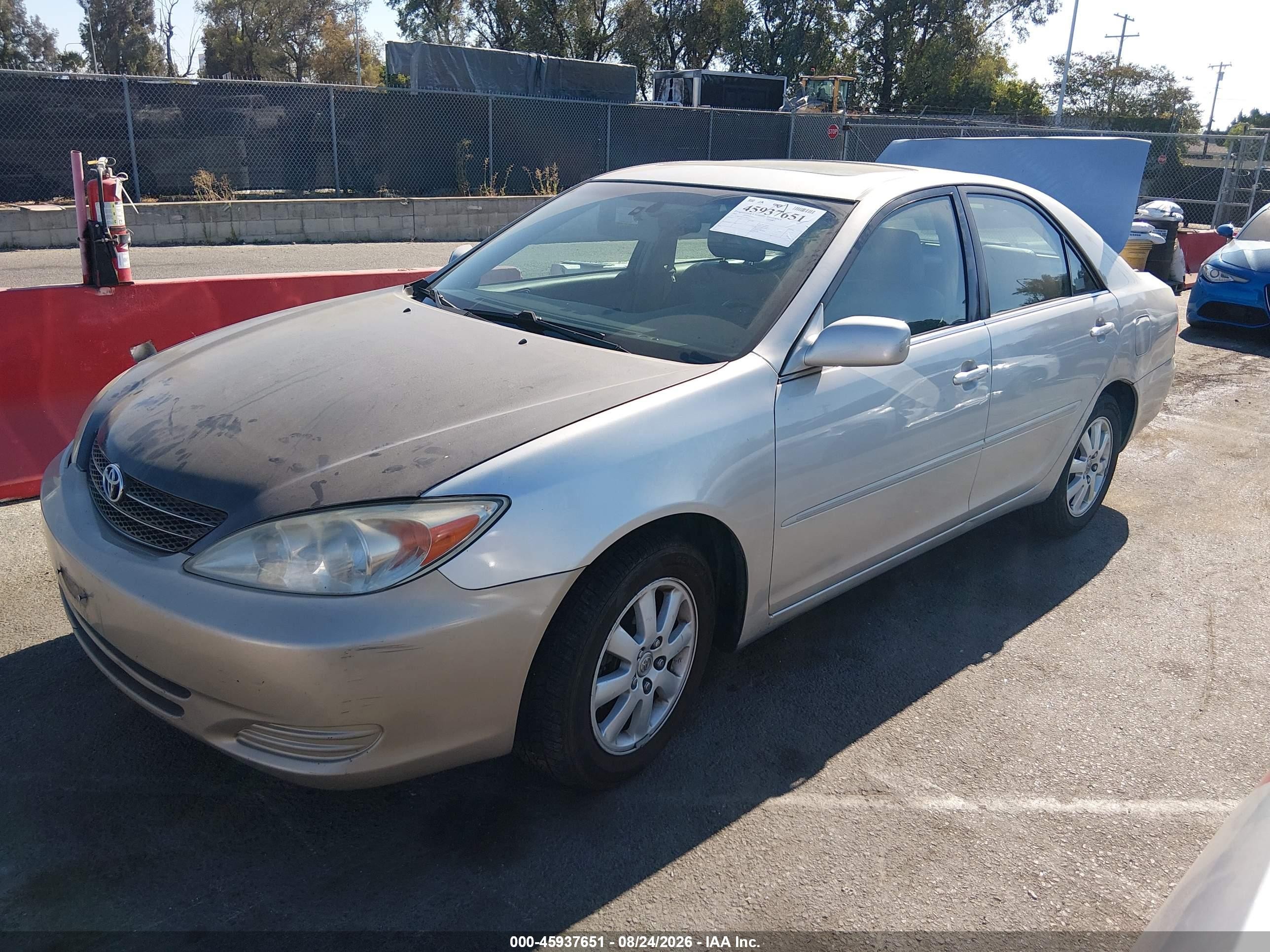 2003 Toyota Camry Xle Silver vin: 4T1BE32K13U700211