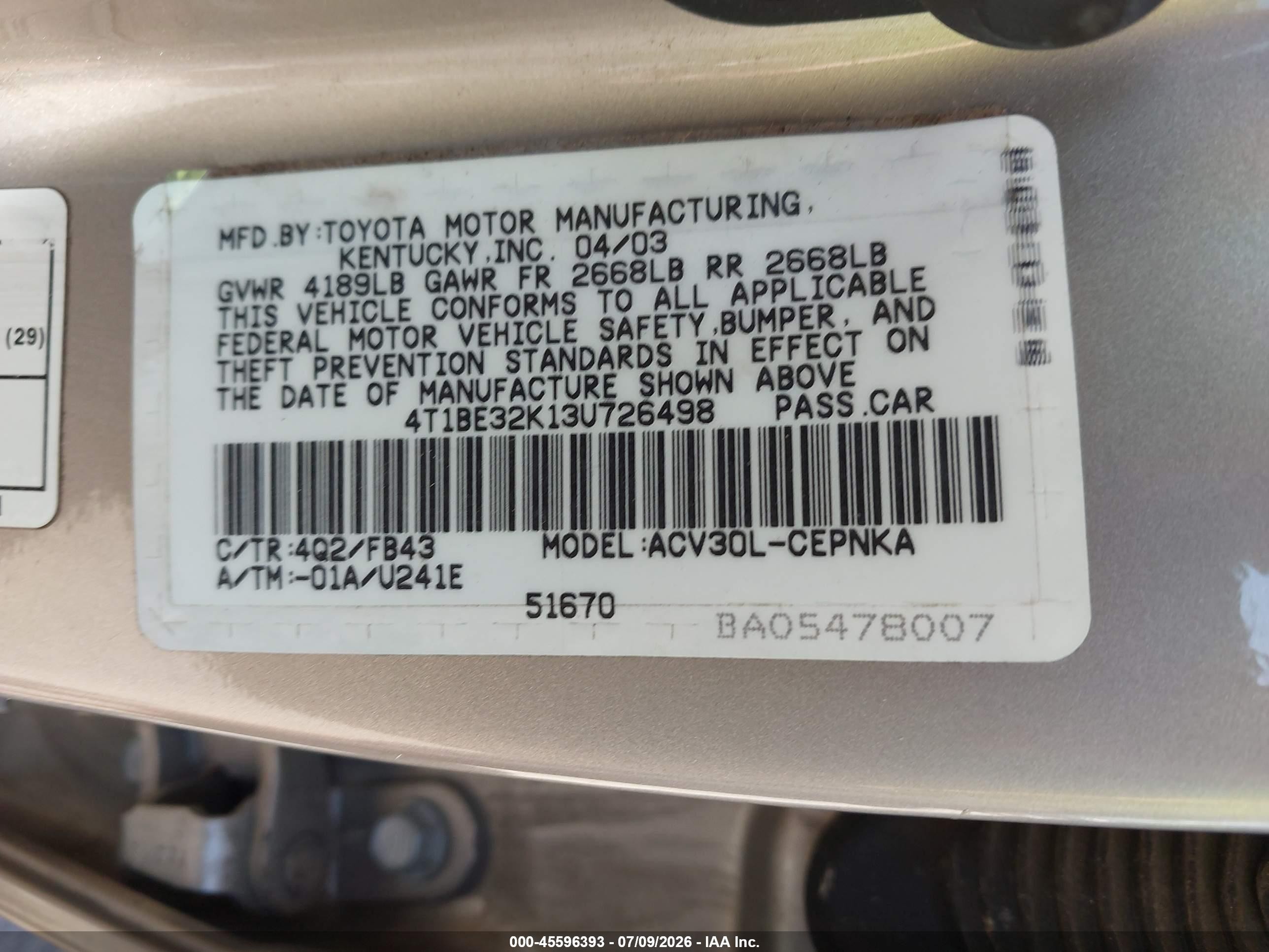 2003 Toyota Camry Le Tan vin: 4T1BE32K13U726498
