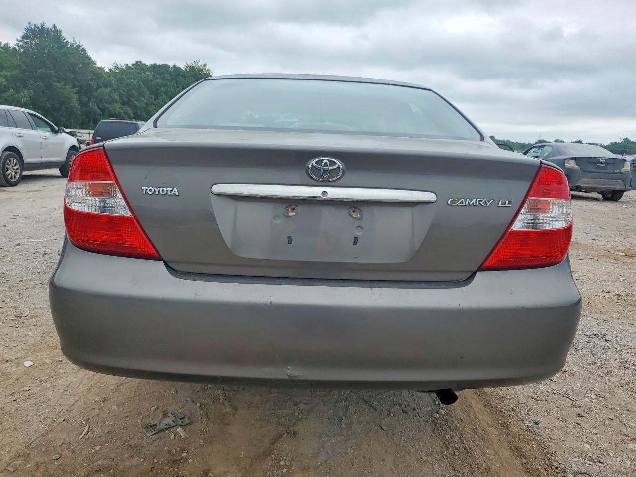 2003 Toyota Camry Le Silver vin: 4T1BE32K13U752261