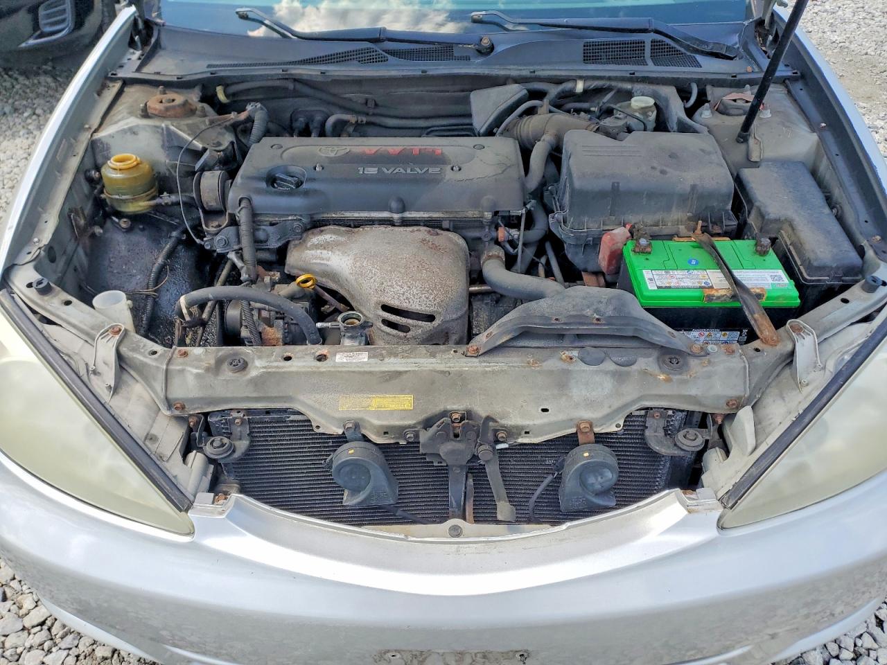 2004 Toyota Camry Le Silver vin: 4T1BE32K14U276742