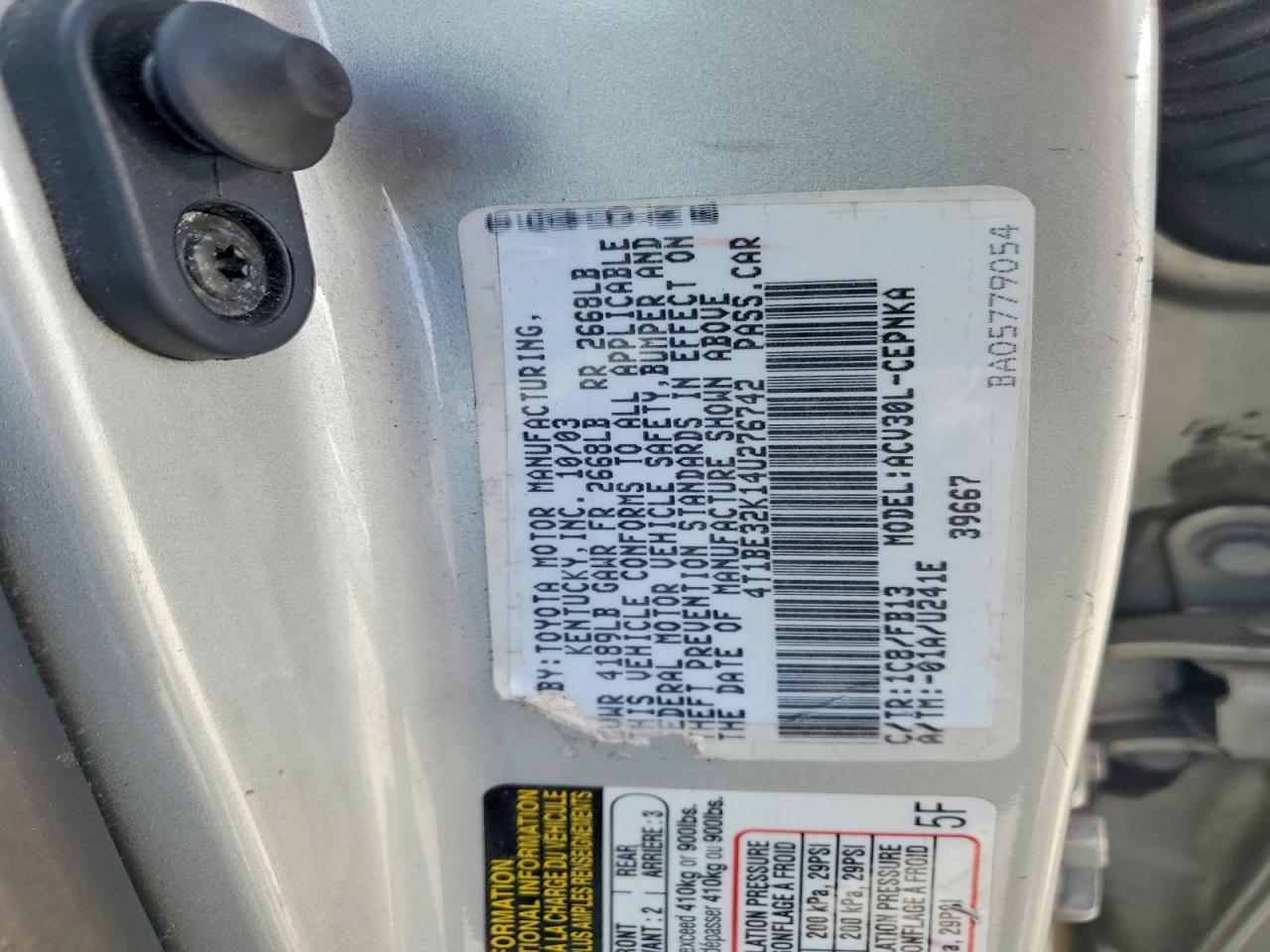 2004 Toyota Camry Le Silver vin: 4T1BE32K14U276742