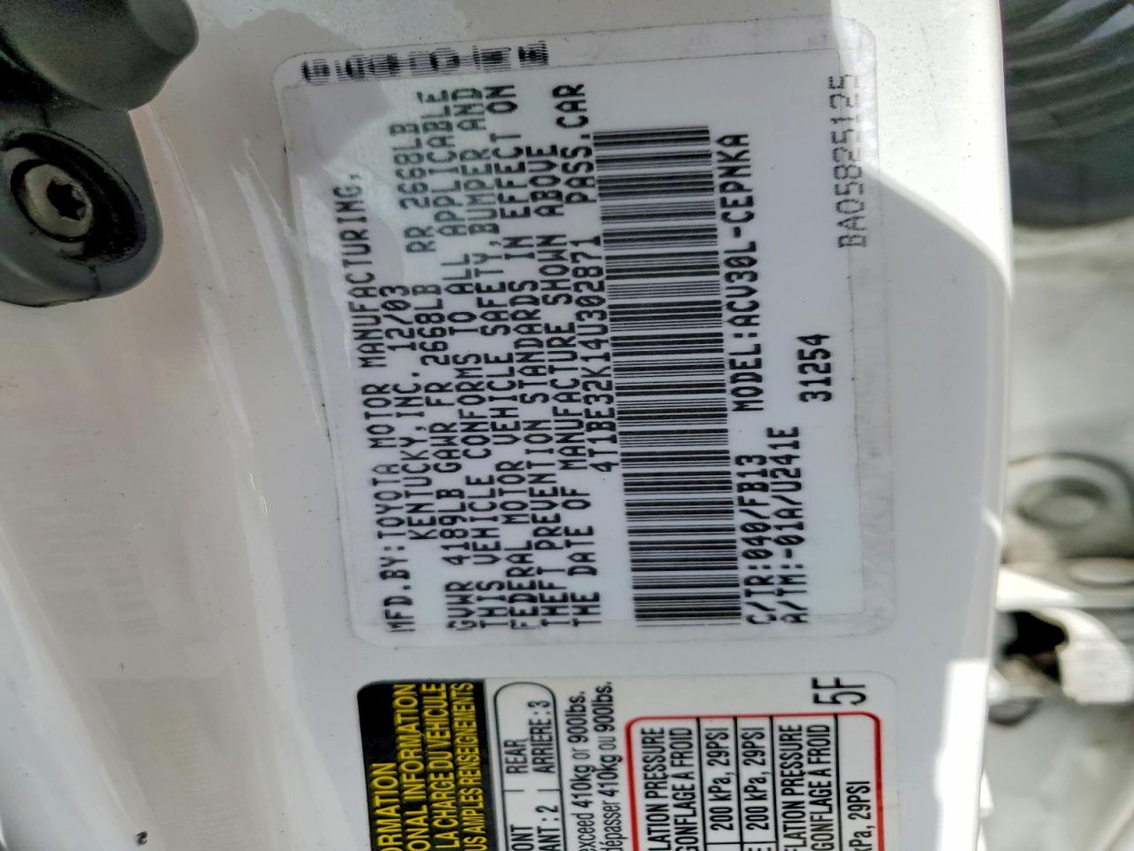 2004 Toyota Camry Le White vin: 4T1BE32K14U302871