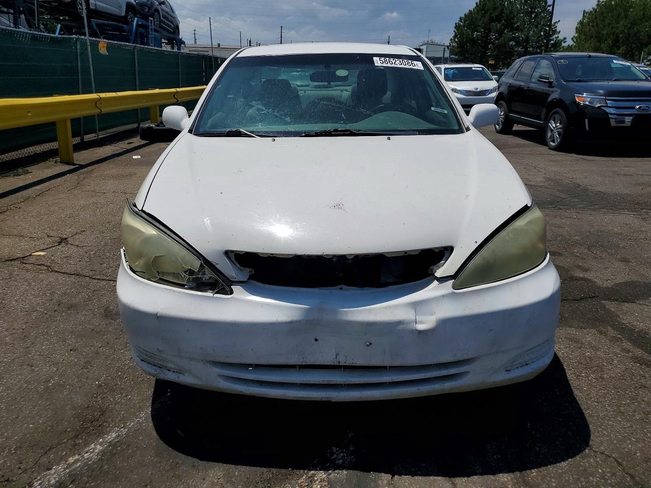 2004 Toyota Camry Le White vin: 4T1BE32K14U323915