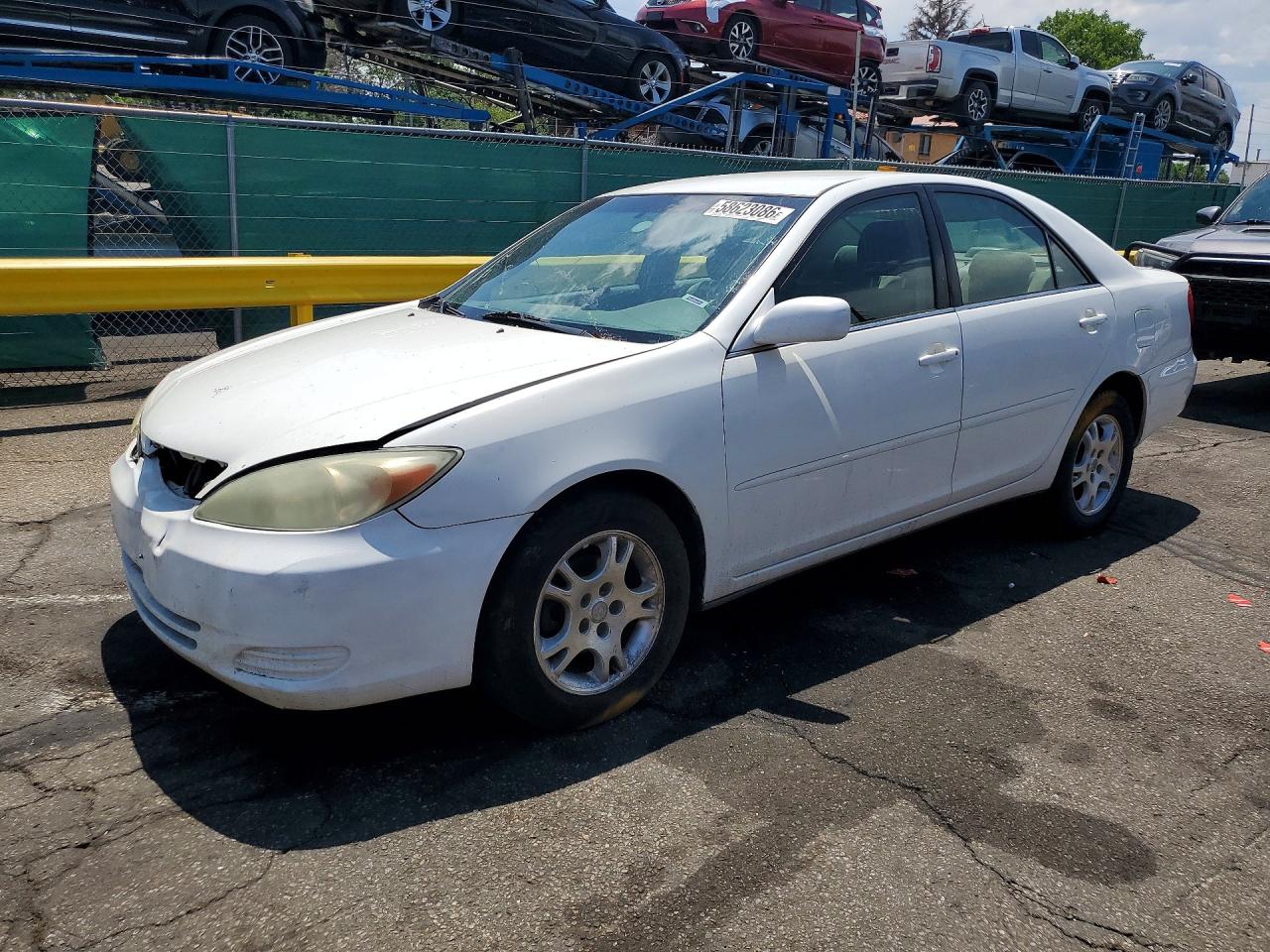 2004 Toyota Camry Le White vin: 4T1BE32K14U323915