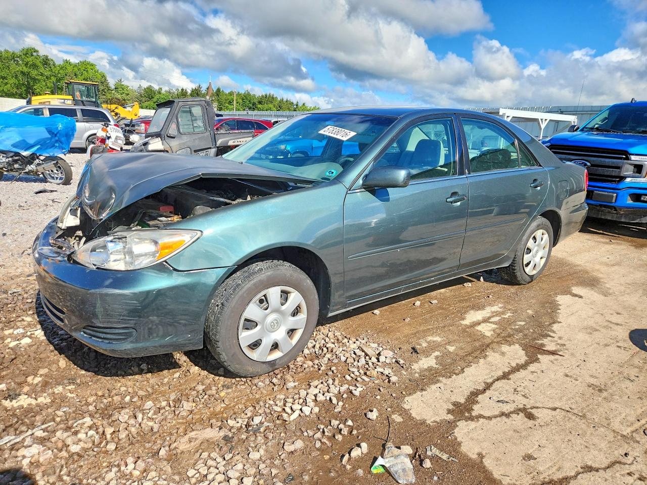 2004 Toyota Camry Le Green vin: 4T1BE32K14U331061