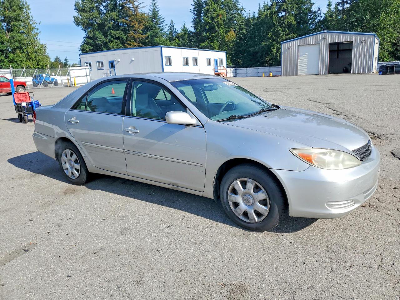 2004 Toyota Camry Le Silver vin: 4T1BE32K14U340729