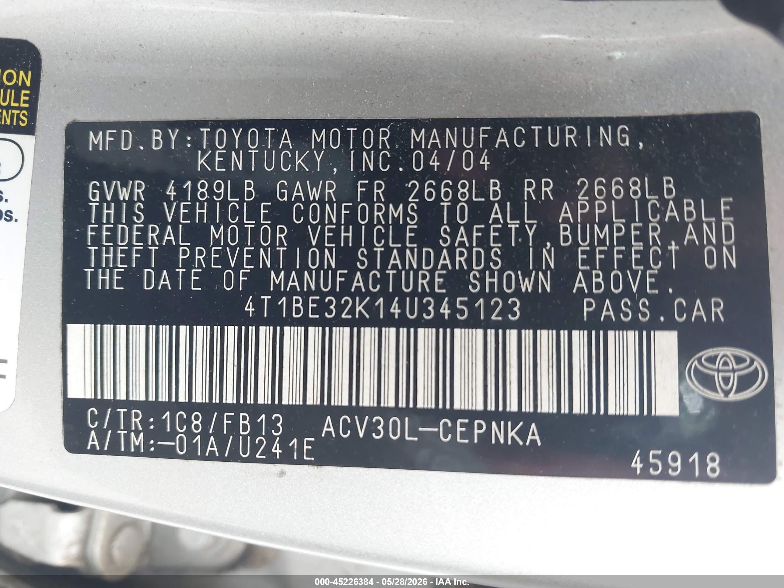 2004 Toyota Camry Le Silver vin: 4T1BE32K14U345123