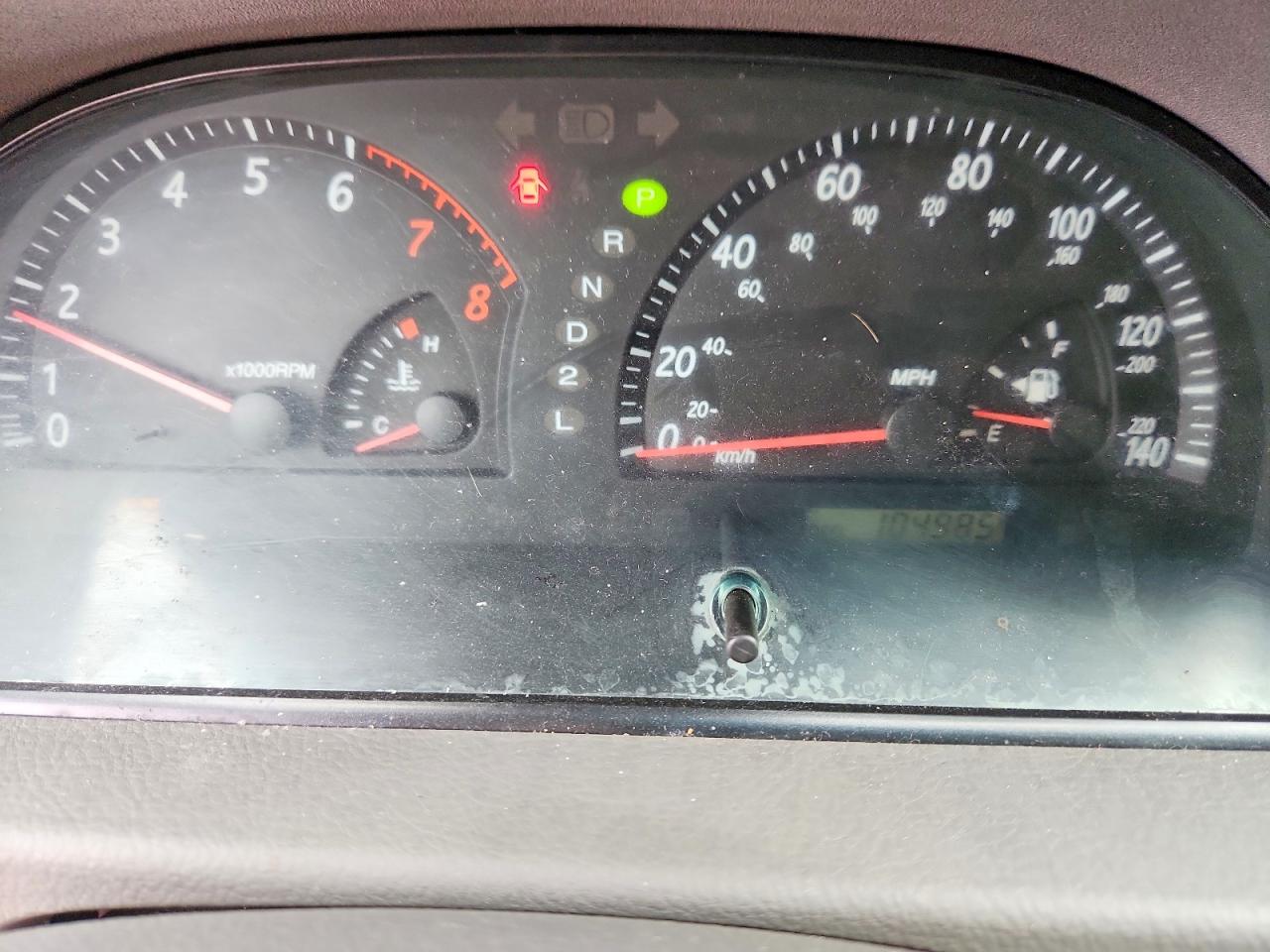 2004 Toyota Camry Le Silver vin: 4T1BE32K14U374055