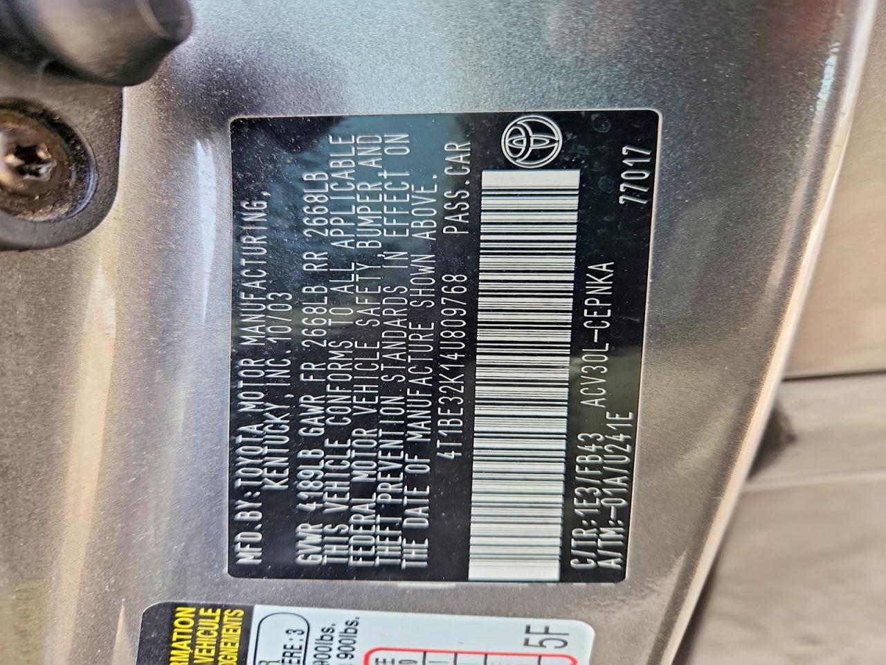 2004 Toyota Camry Le Silver vin: 4T1BE32K14U809768