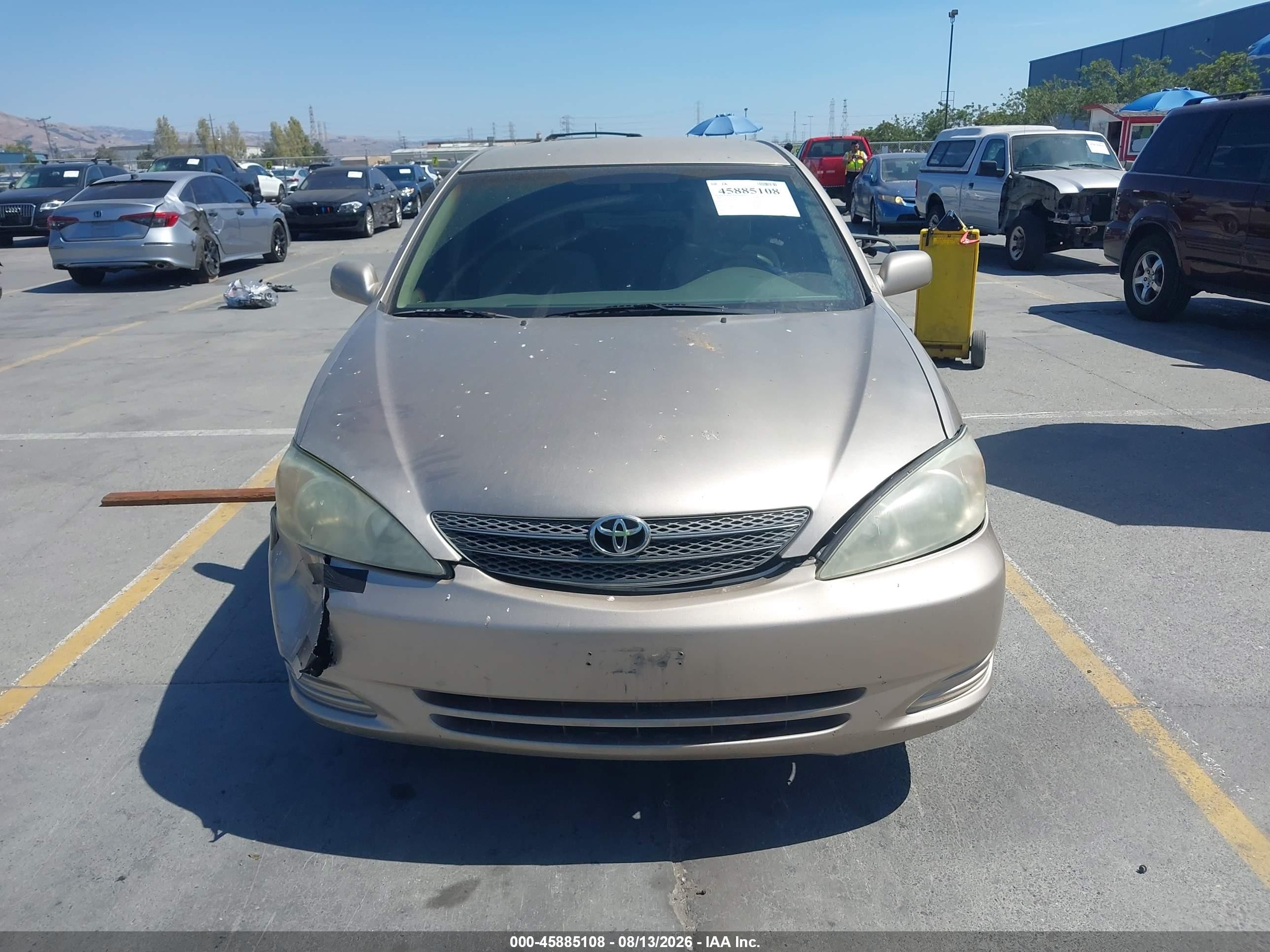 2004 Toyota Camry Le Brown vin: 4T1BE32K14U827462