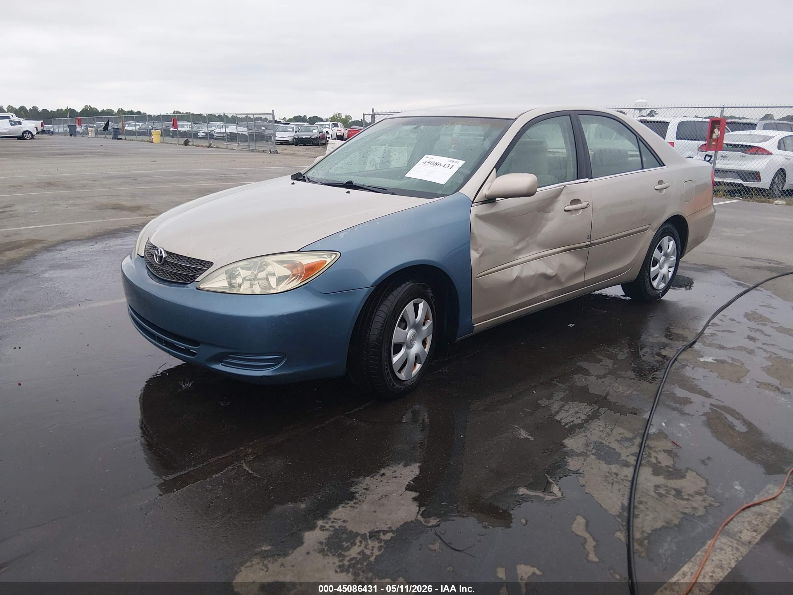 2004 Toyota Camry Le Cream vin: 4T1BE32K14U837604