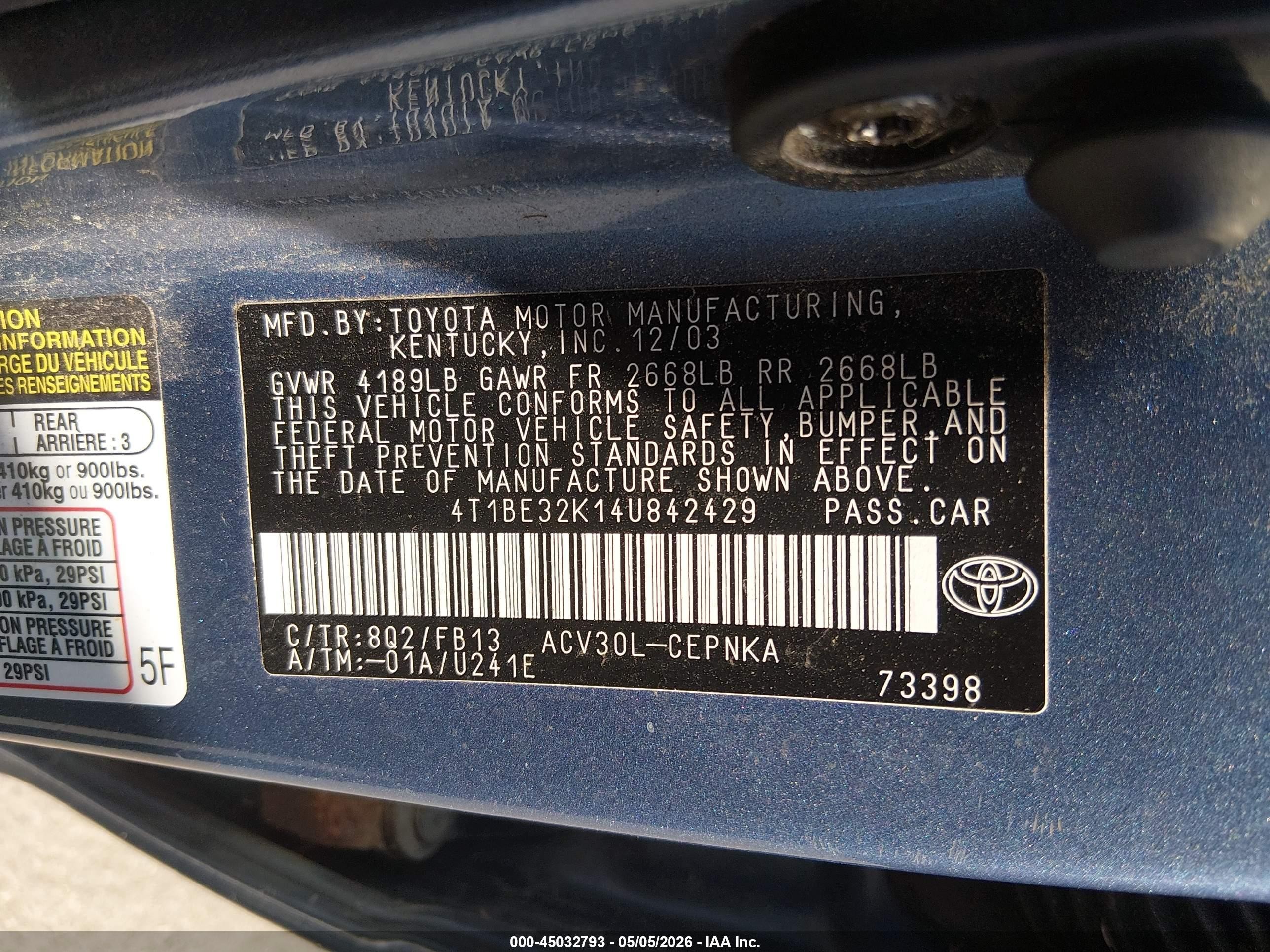 2004 Toyota Camry Le Blue vin: 4T1BE32K14U842429