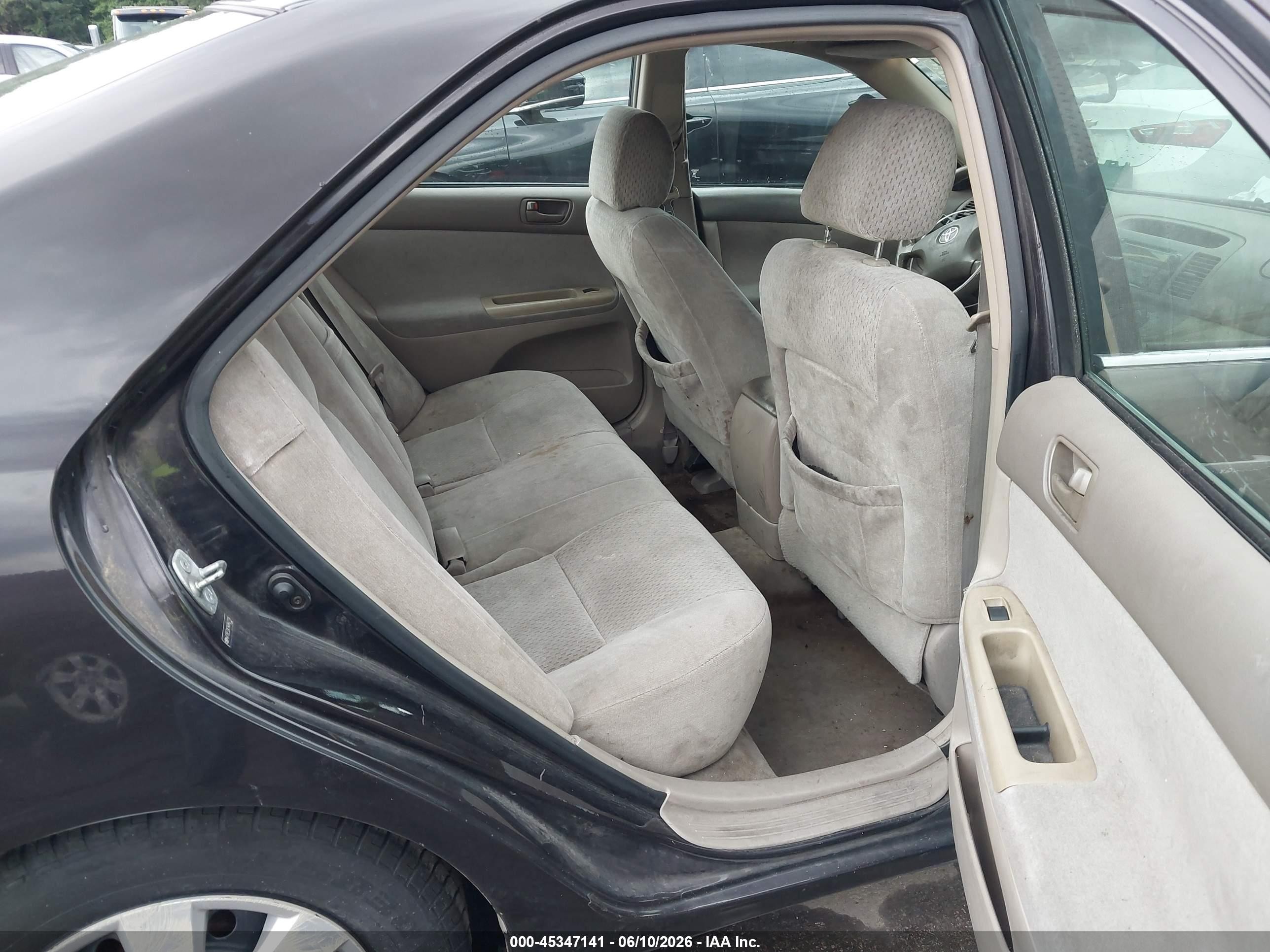 2004 Toyota Camry Le Purple vin: 4T1BE32K14U847114