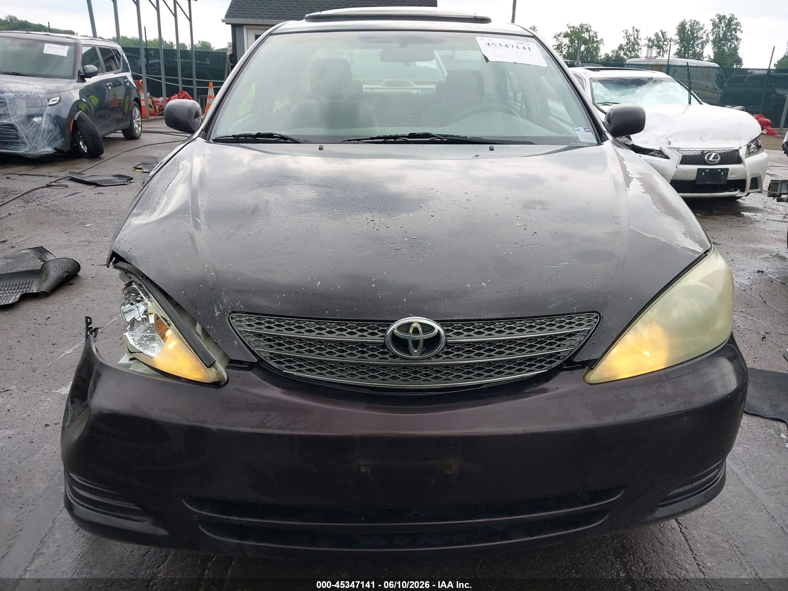 2004 Toyota Camry Le Purple vin: 4T1BE32K14U847114