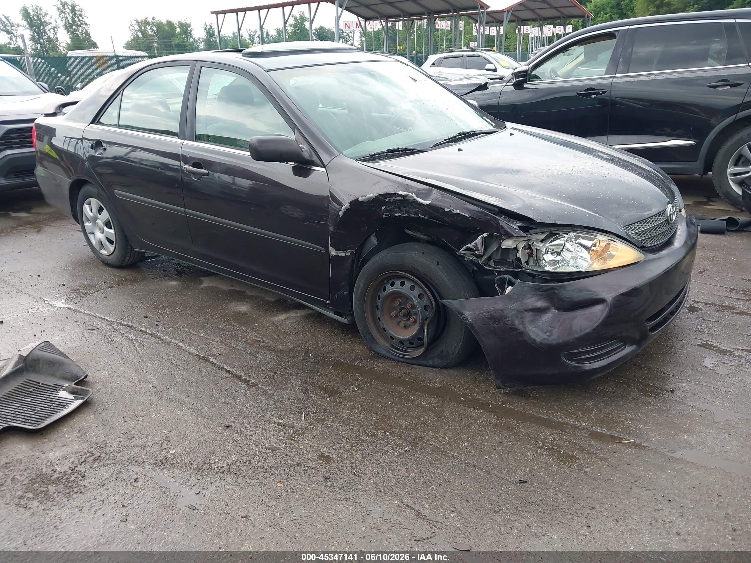 2004 Toyota Camry Le Purple vin: 4T1BE32K14U847114