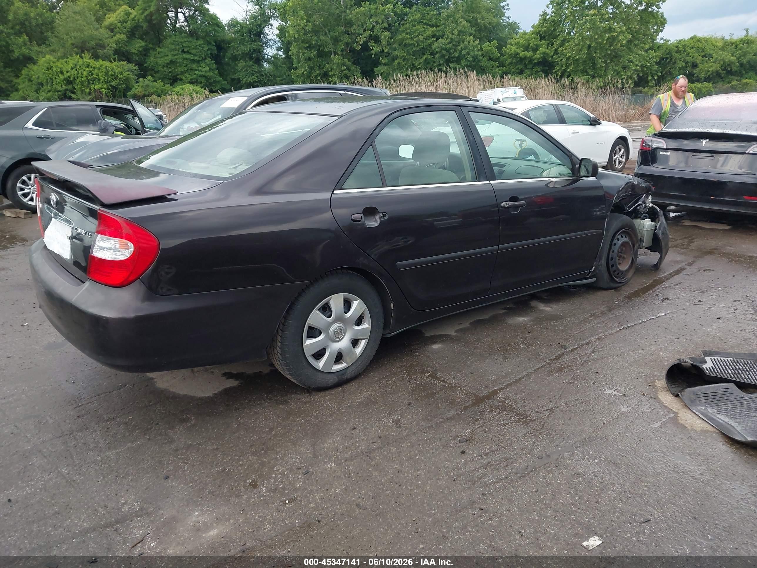 2004 Toyota Camry Le Purple vin: 4T1BE32K14U847114