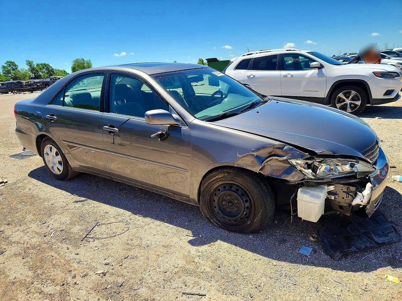 2004 Toyota Camry Le Коричневый vin: 4T1BE32K14U901382