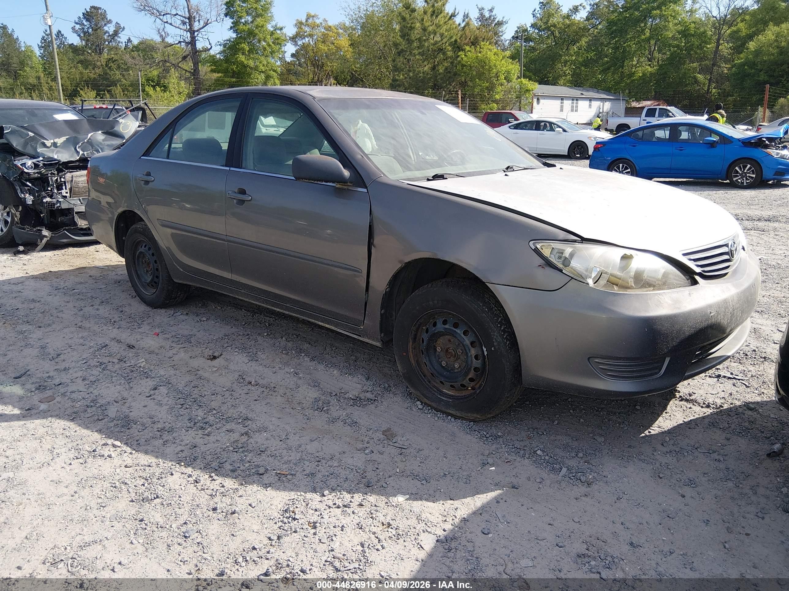 4T1BE32K15U947165