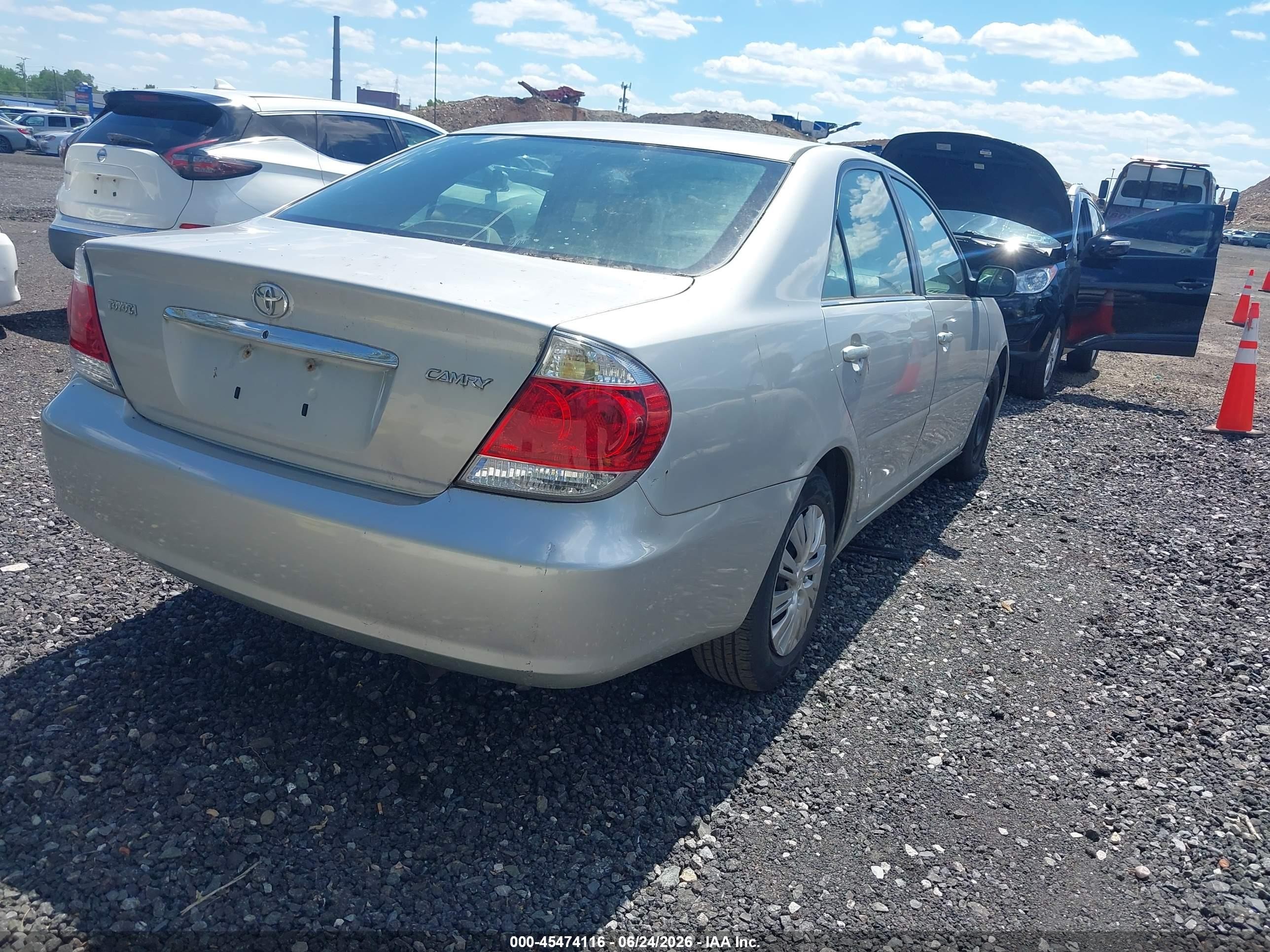 2005 Toyota Camry Std Gray vin: 4T1BE32K15U060357