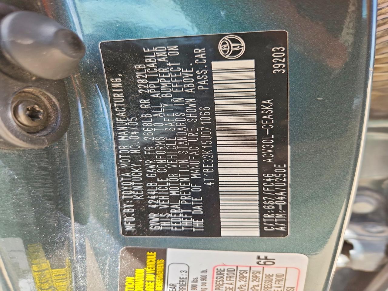 2005 Toyota Camry Se Серый vin: 4T1BE32K15U071066