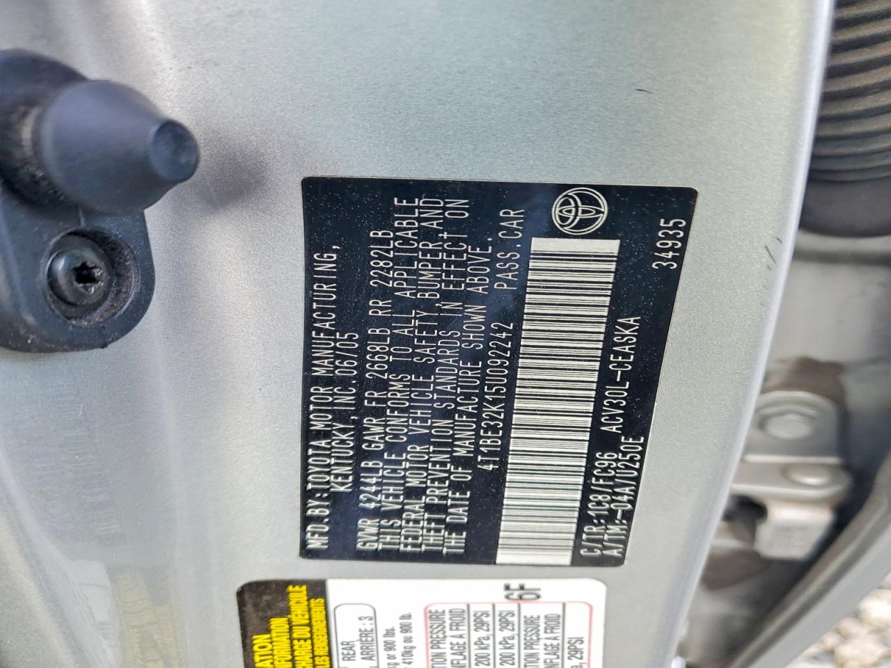 2005 Toyota Camry Se Silver vin: 4T1BE32K15U092242