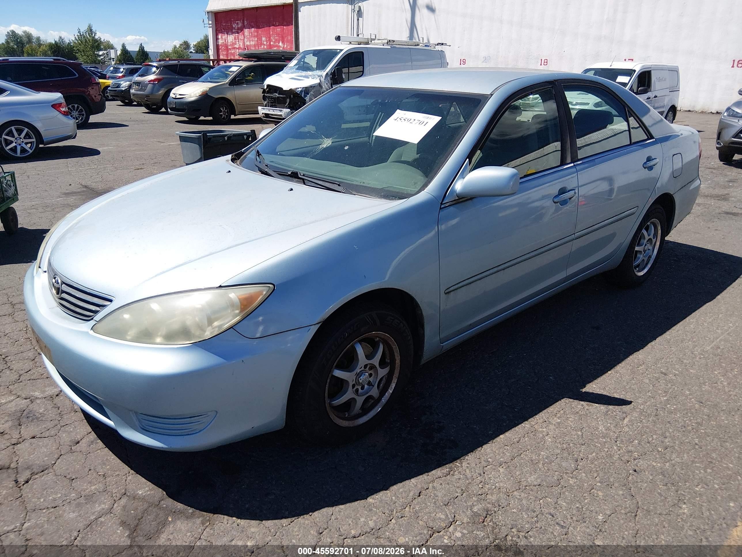 2005 Toyota Camry Le Blue vin: 4T1BE32K15U528782