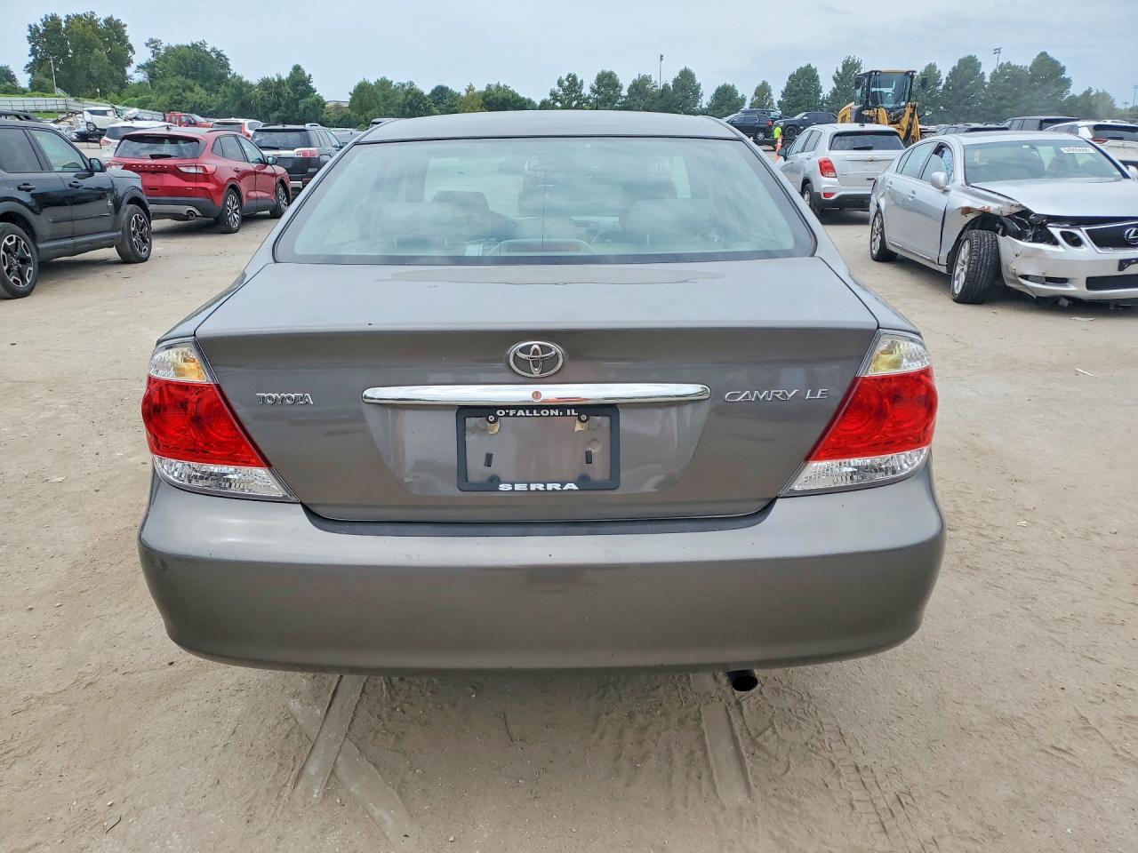 2005 Toyota Camry Le Gray vin: 4T1BE32K15U532976