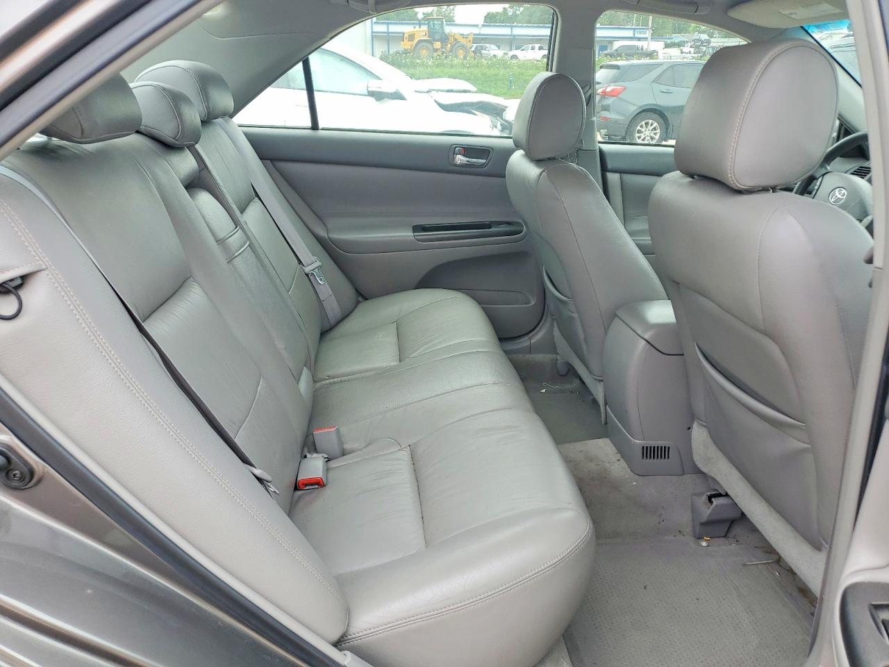 2005 Toyota Camry Le Gray vin: 4T1BE32K15U532976