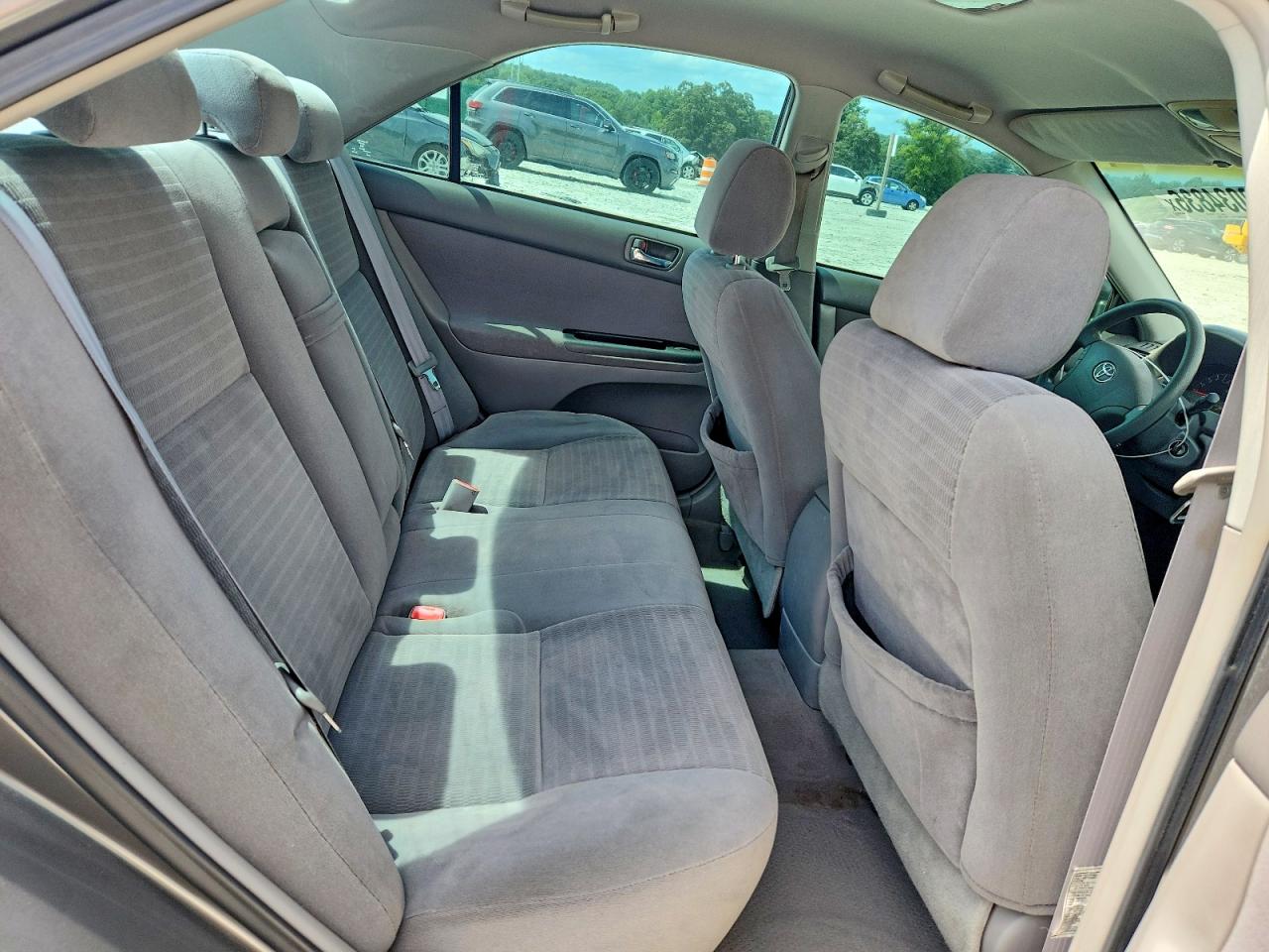 2005 Toyota Camry Le Gray vin: 4T1BE32K15U575035