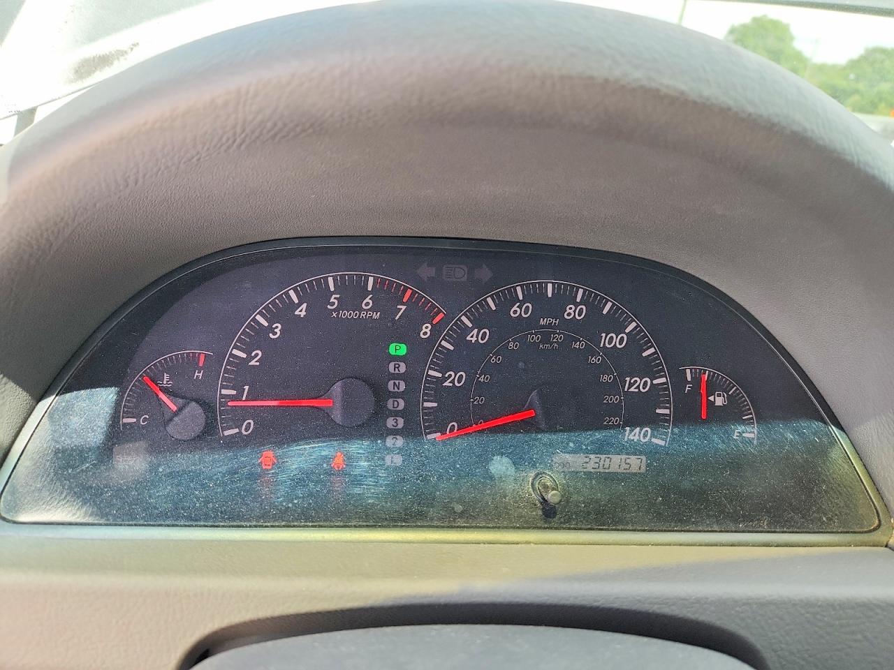 2005 Toyota Camry Le Gray vin: 4T1BE32K15U575035