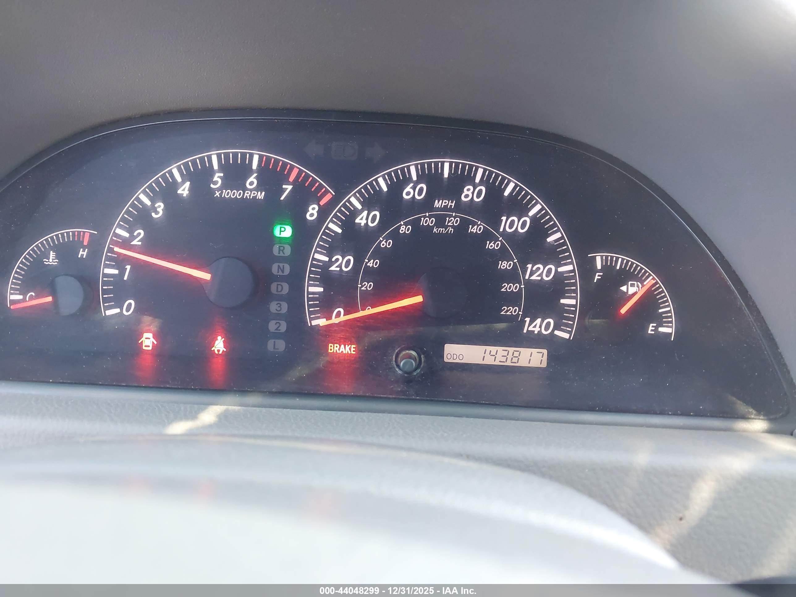 2005 Toyota Camry Le Silver vin: 4T1BE32K15U591283