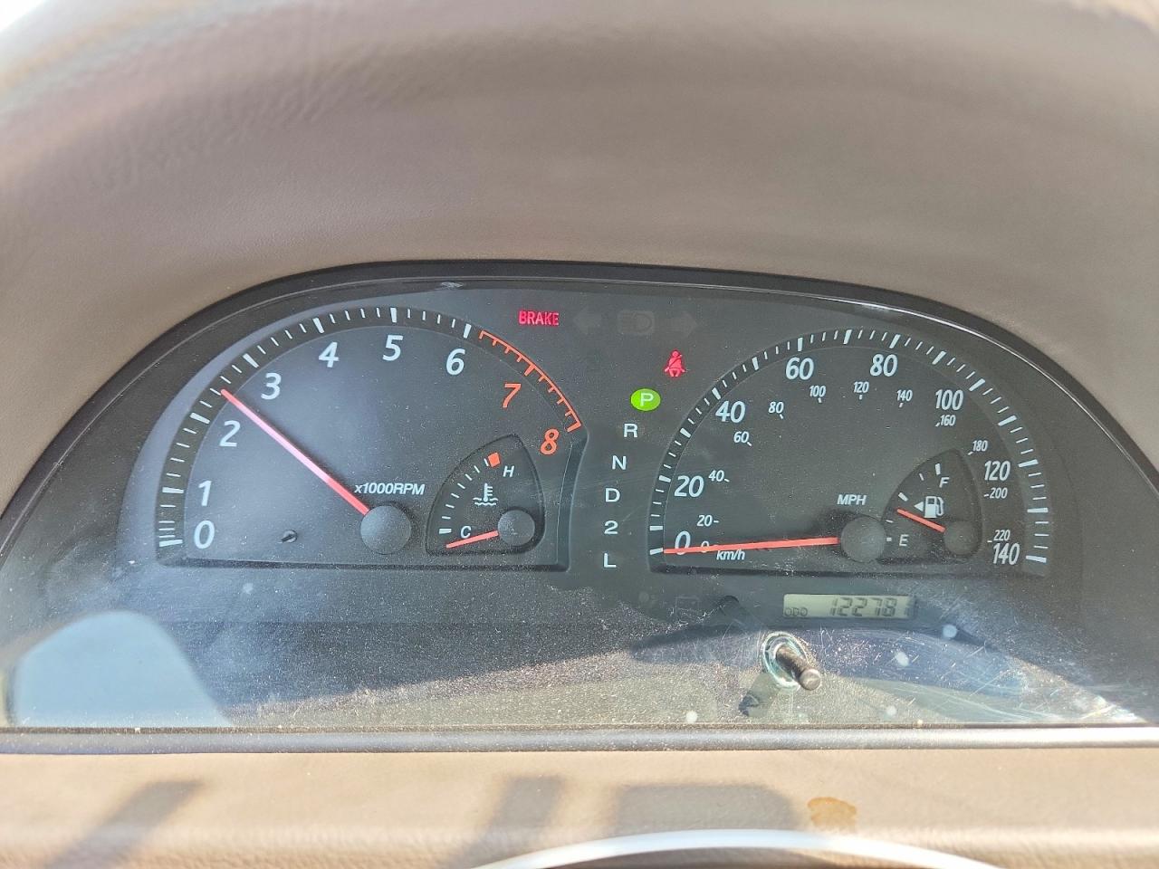 2005 Toyota Camry Le Silver vin: 4T1BE32K15U593664