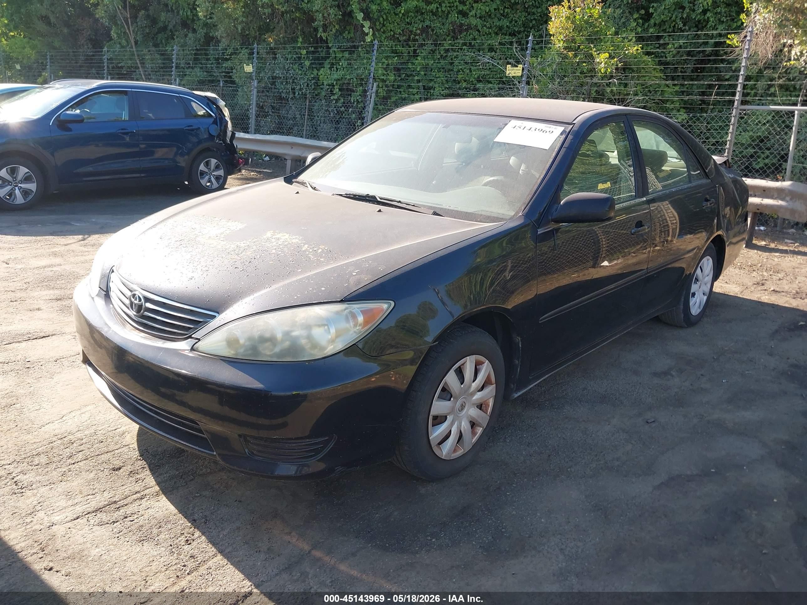 2005 Toyota Camry Le Black vin: 4T1BE32K15U595172