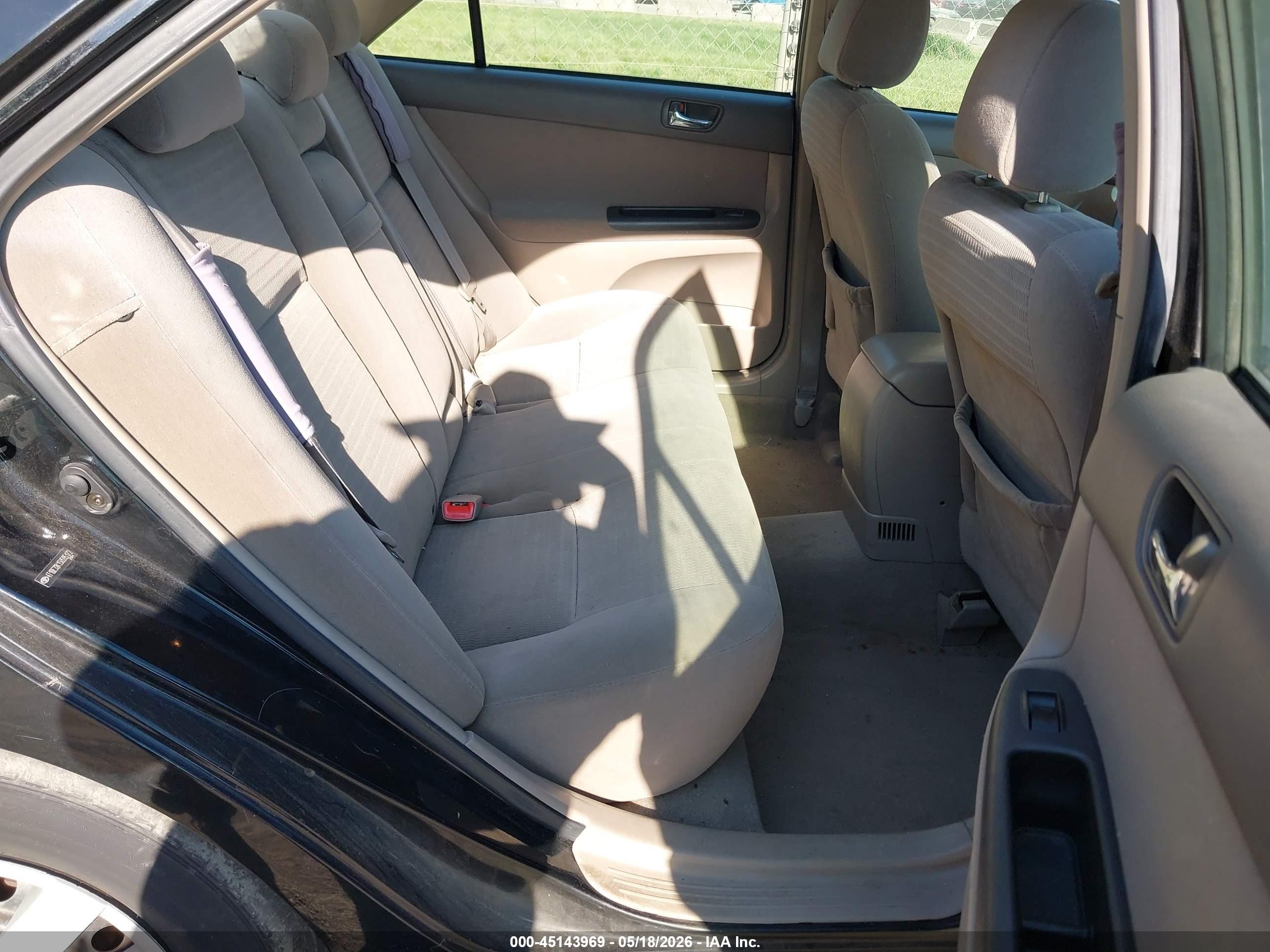 2005 Toyota Camry Le Black vin: 4T1BE32K15U595172