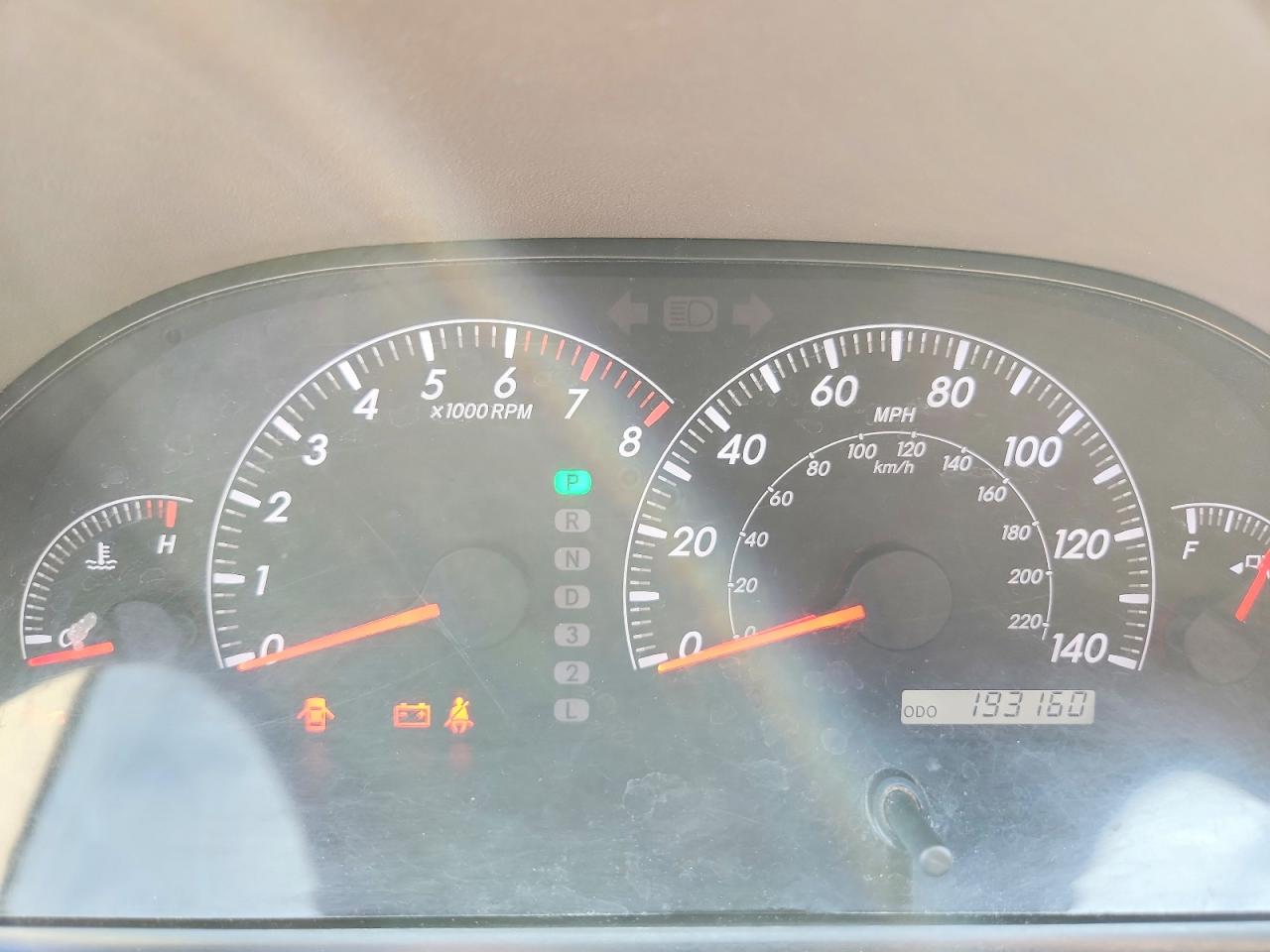 2005 Toyota Camry Le White vin: 4T1BE32K15U628607