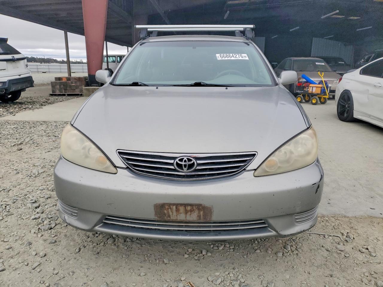 2005 Toyota Camry Le Gray vin: 4T1BE32K15U634150