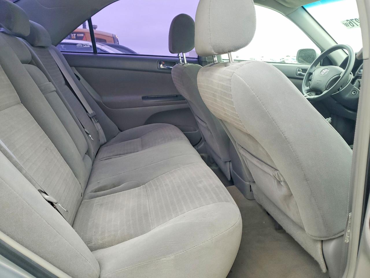 2005 Toyota Camry Le Gray vin: 4T1BE32K15U634150