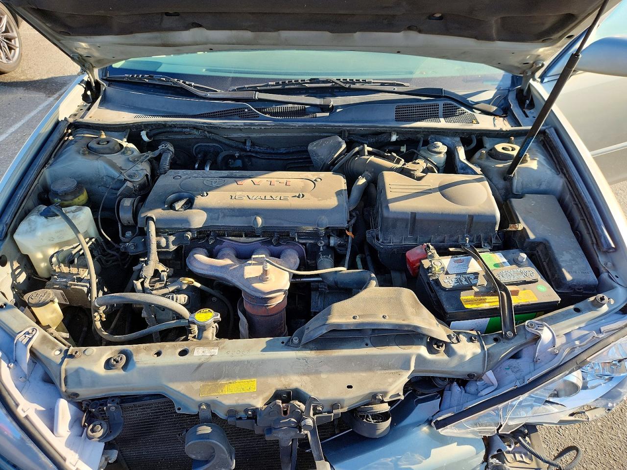 2005 Toyota Camry Le Silver vin: 4T1BE32K15U967173