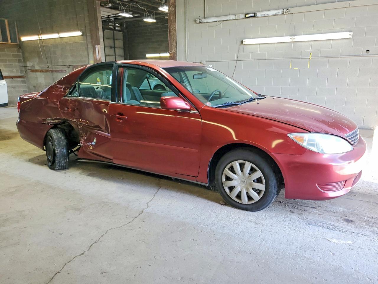 2006 Toyota Camry Le Бордовый vin: 4T1BE32K16U116802