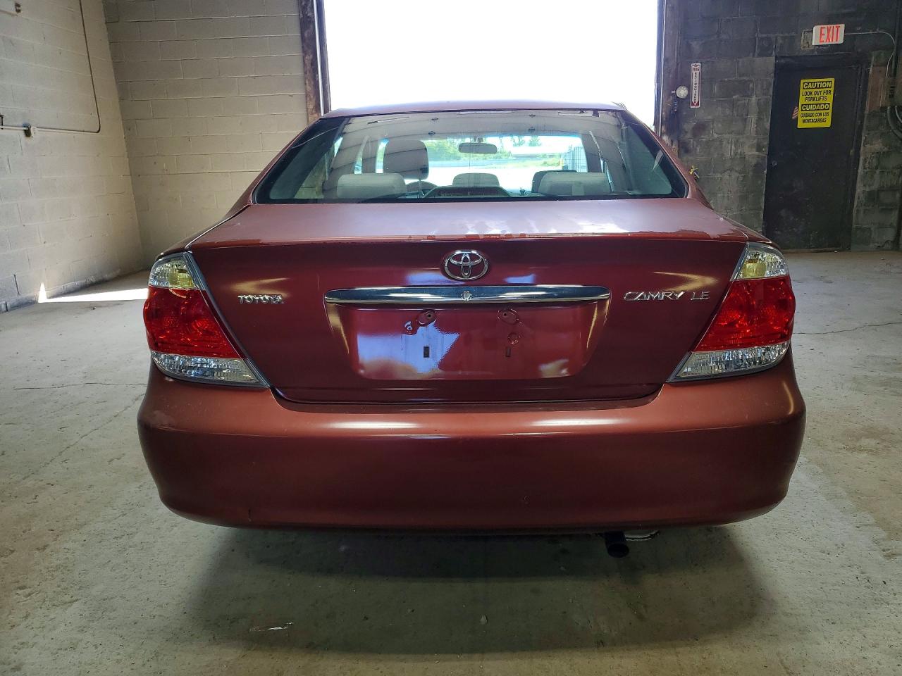 2006 Toyota Camry Le Бордовый vin: 4T1BE32K16U116802