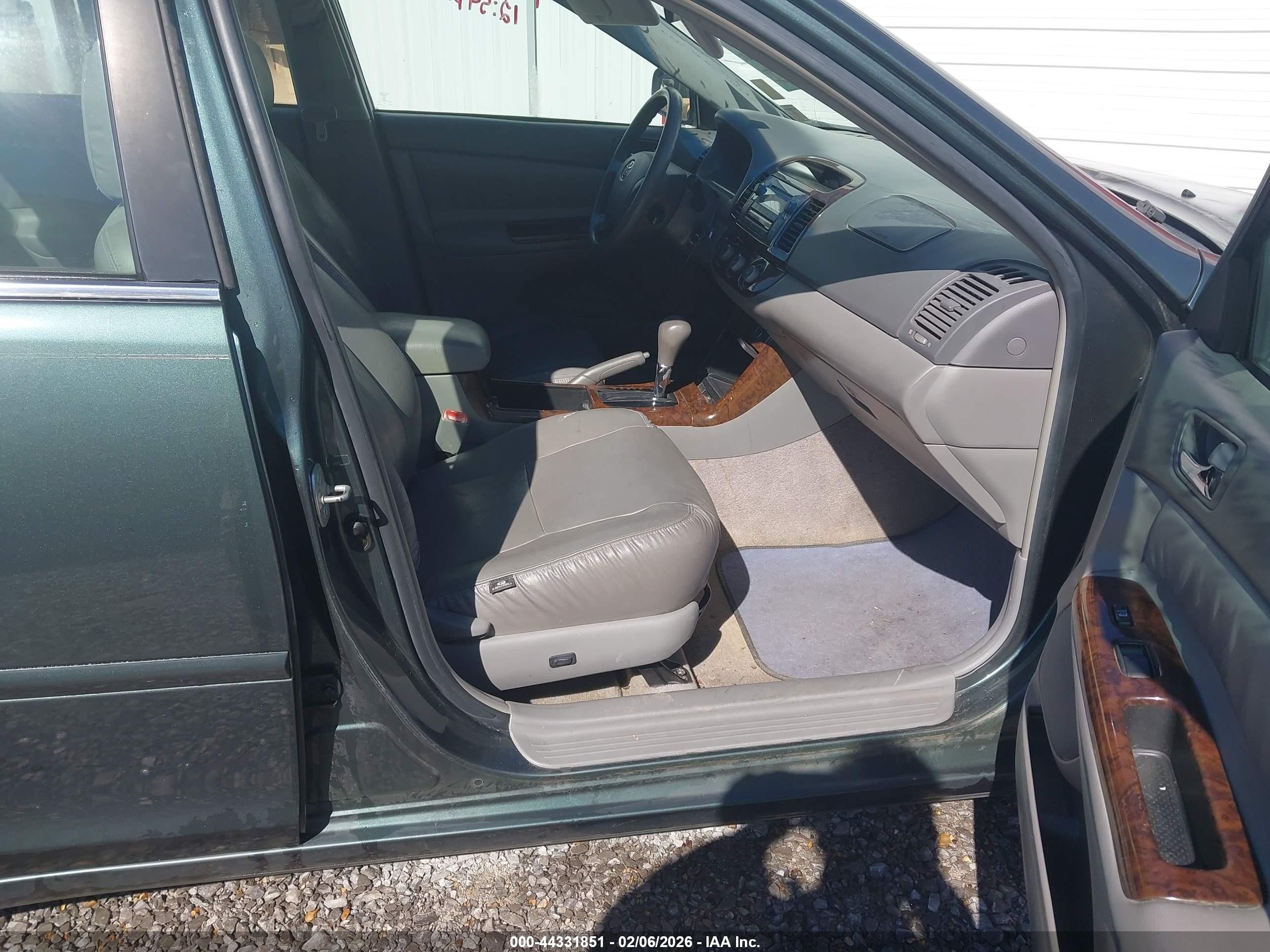 2006 Toyota Camry Le Green vin: 4T1BE32K16U136192