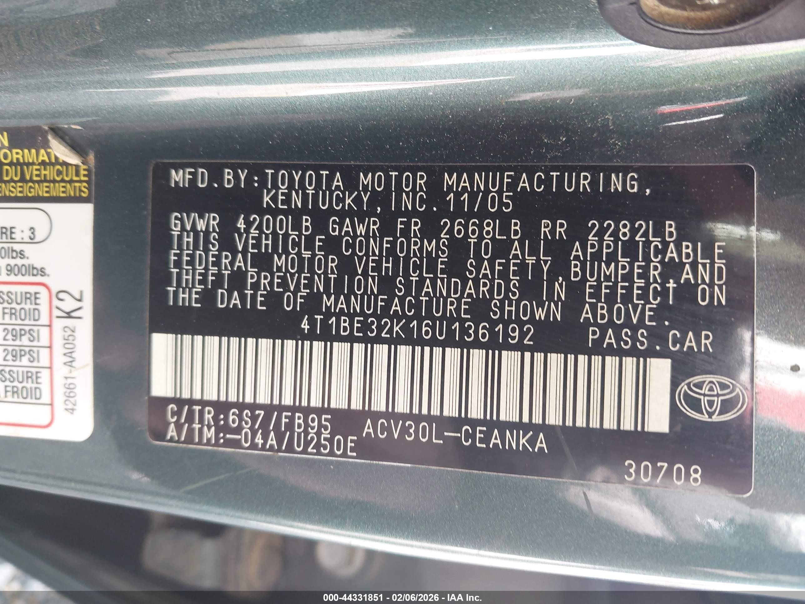 2006 Toyota Camry Le Green vin: 4T1BE32K16U136192