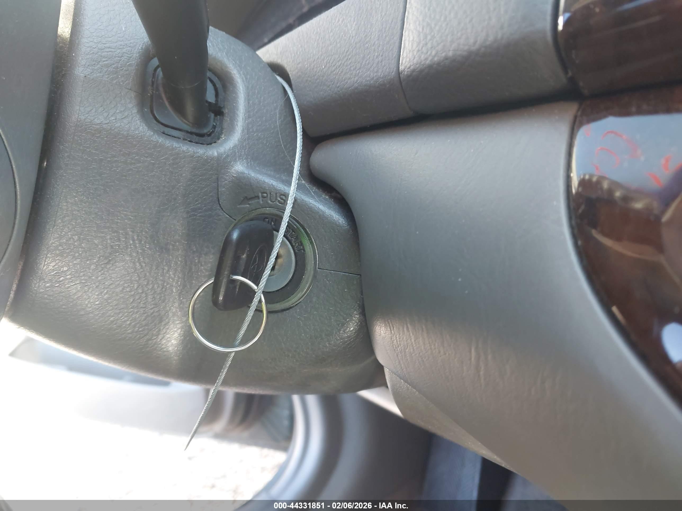 2006 Toyota Camry Le Green vin: 4T1BE32K16U136192