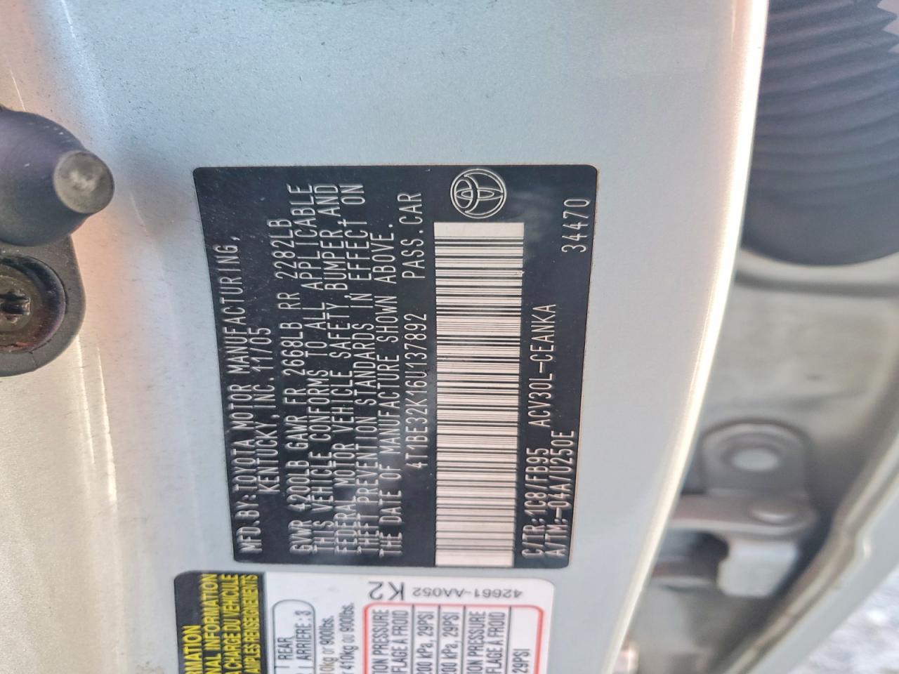2006 Toyota Camry Le Серебряный vin: 4T1BE32K16U137892