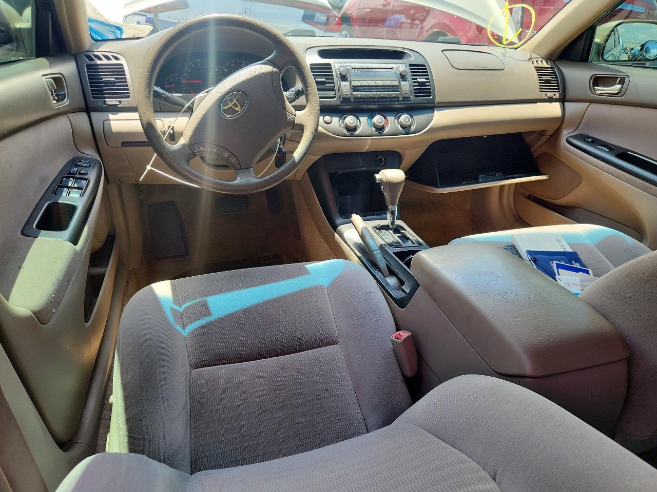 2006 Toyota Camry Le Золотой vin: 4T1BE32K16U150223
