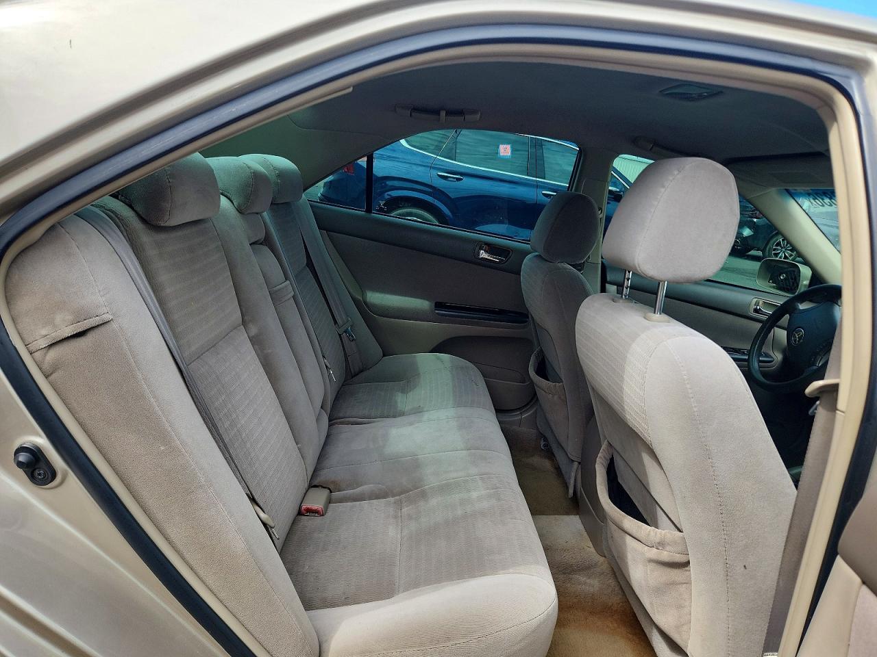 2006 Toyota Camry Le Золотой vin: 4T1BE32K16U150223