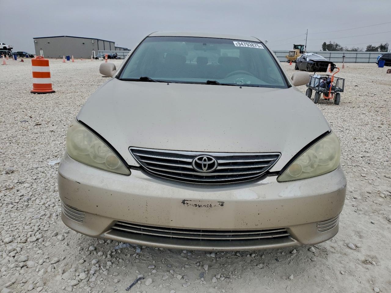 2006 Toyota Camry Tan vin: 4T1BE32K16U153980